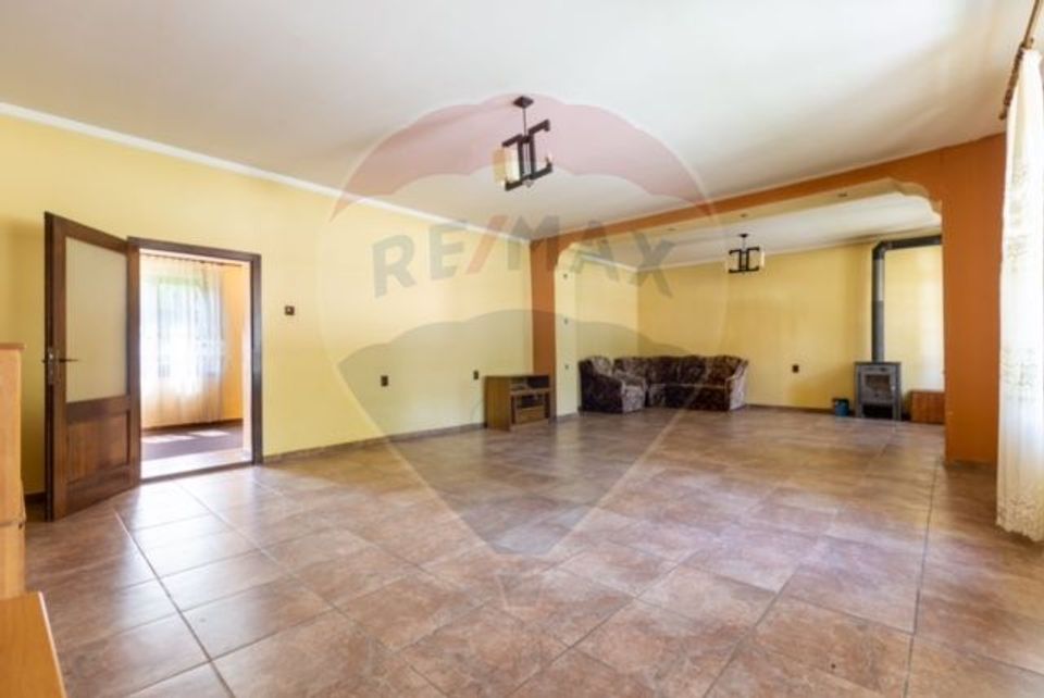 10 room House / Villa for sale