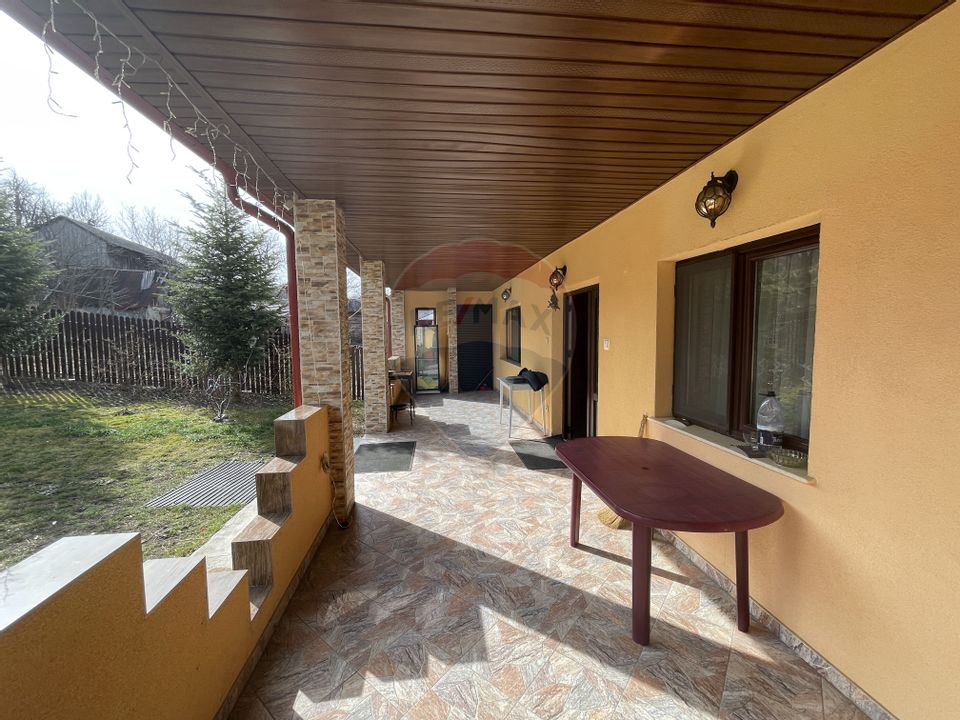 5 room House / Villa for sale