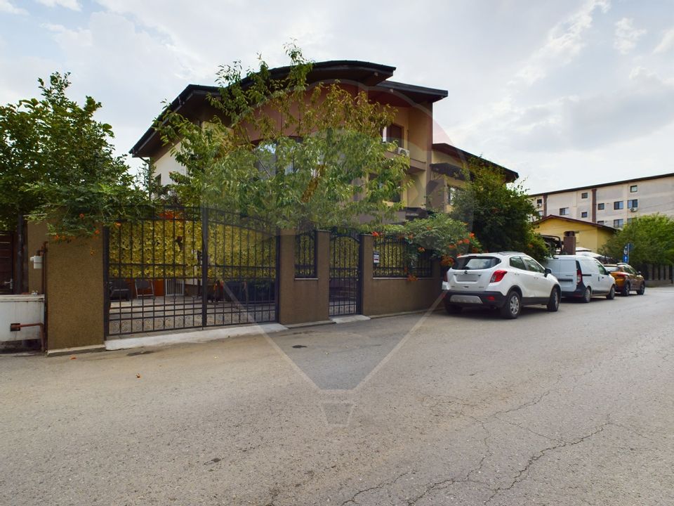 House / Villa for sale in Popesti-Leordeni, metro at 10 min