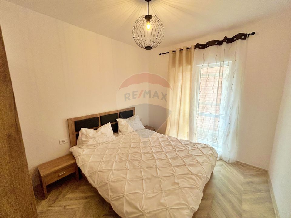 Apartament cu 3 camere de închiriat în cartierul Grădiște/Arad