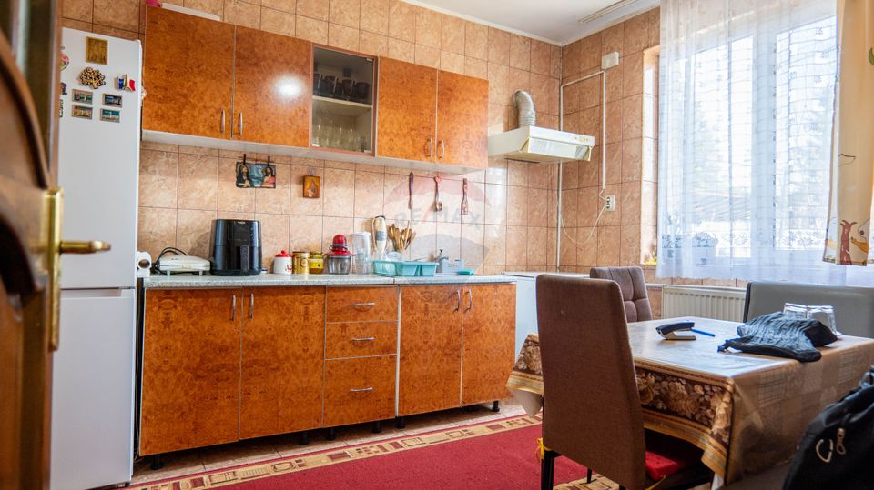 Colentina- Ion Creanga - vanzare vila 6 camere, prosumator