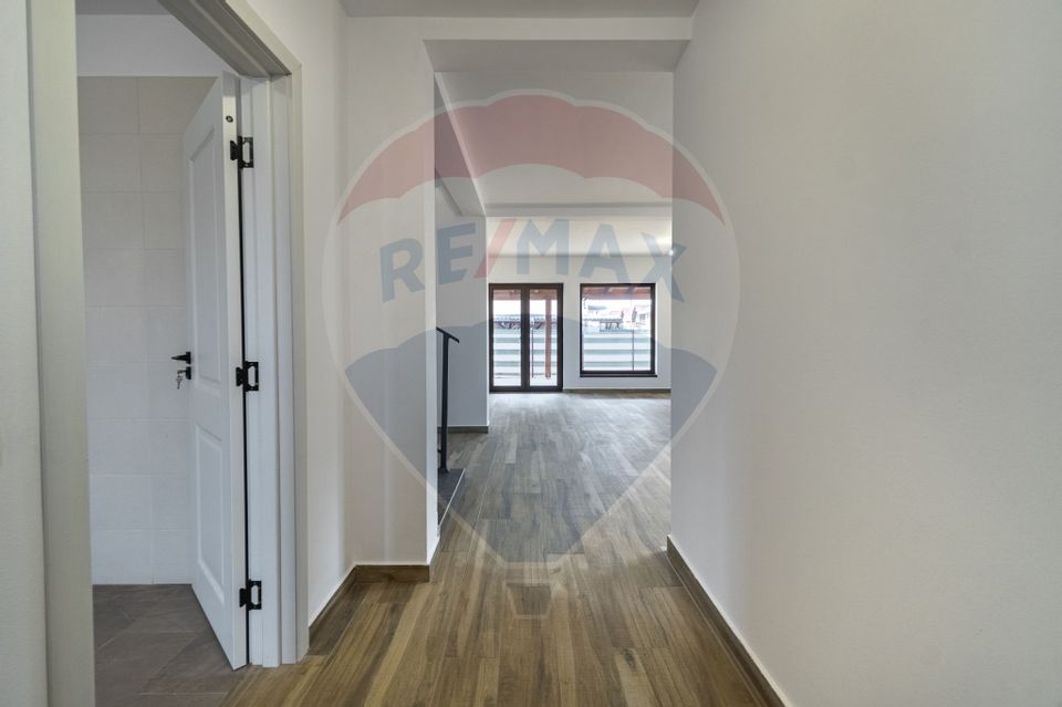 4 room House / Villa for sale