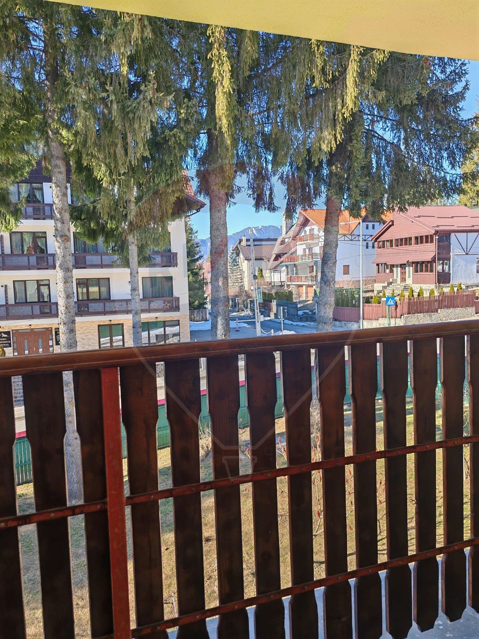 Casa, 14 camere, investitie Aparthotel, Predeal