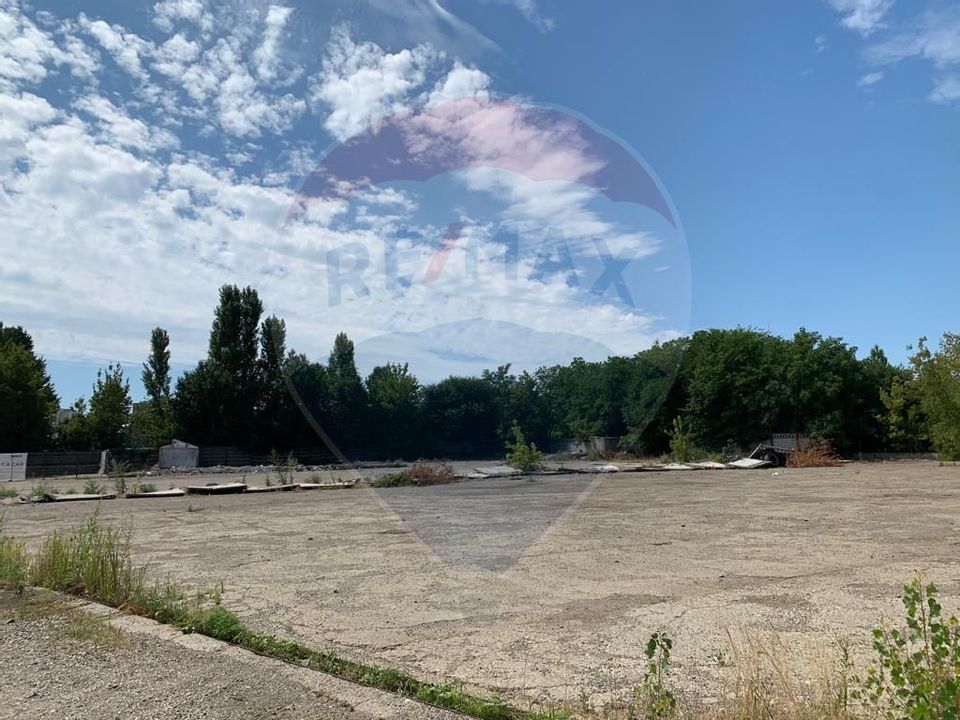 Land 2,380sqm Bacau / Strada Aeroportului