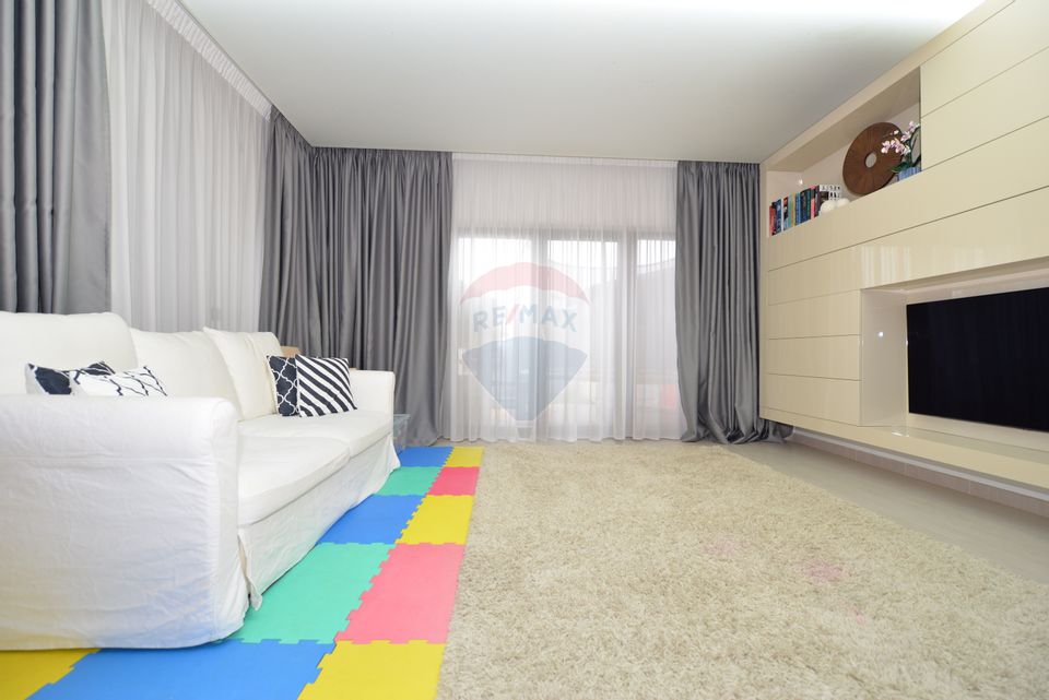 Casa Vila cu 4 camere de vanzare in  Cernica langa padure