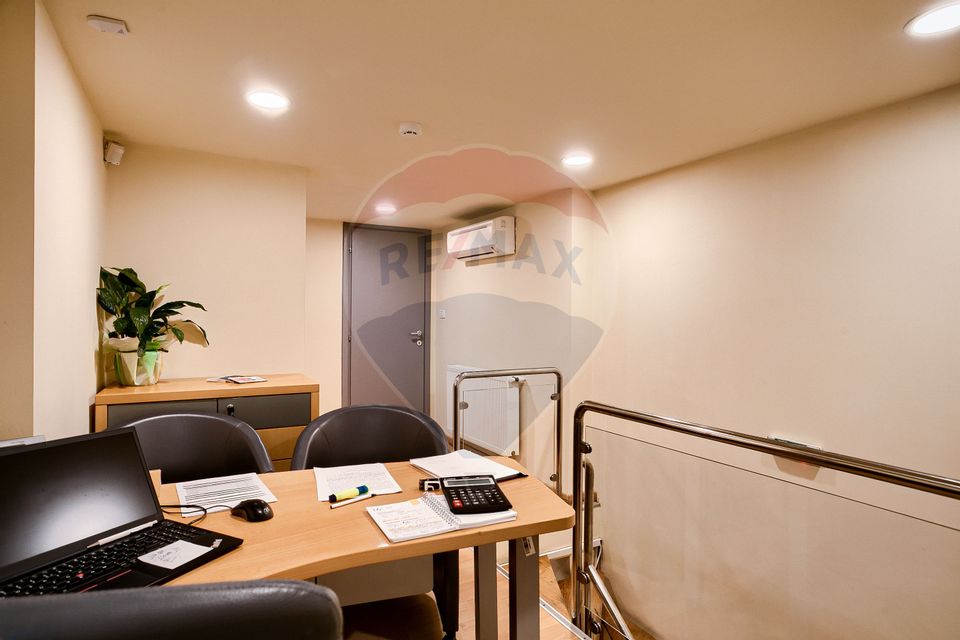 Spațiu comercial 112 mp de închiriat în Podgoria, Bld. Revoluției