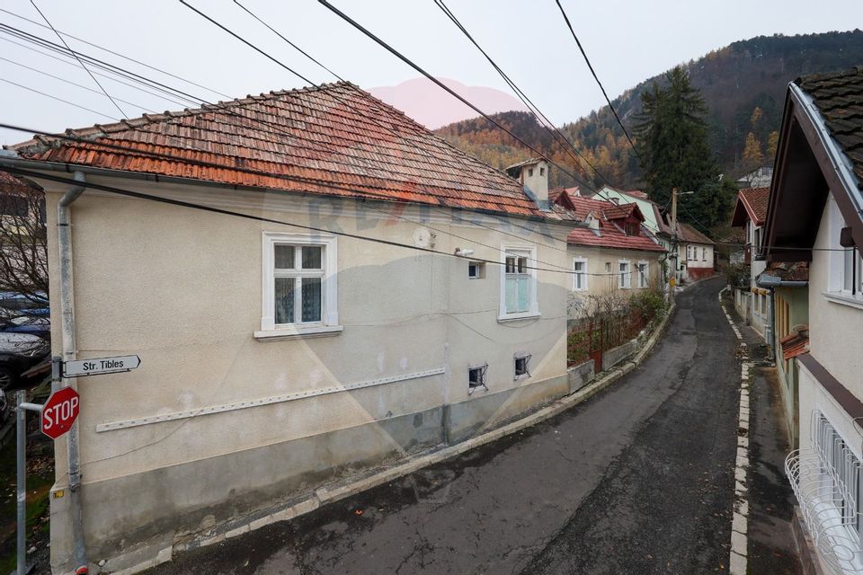 Corp de casă cu 2 studiouri independente, ideal pentru regim hotelier