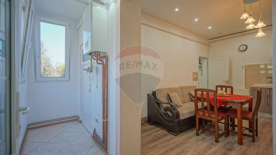 7 room House / Villa for sale, Aurel Vlaicu area