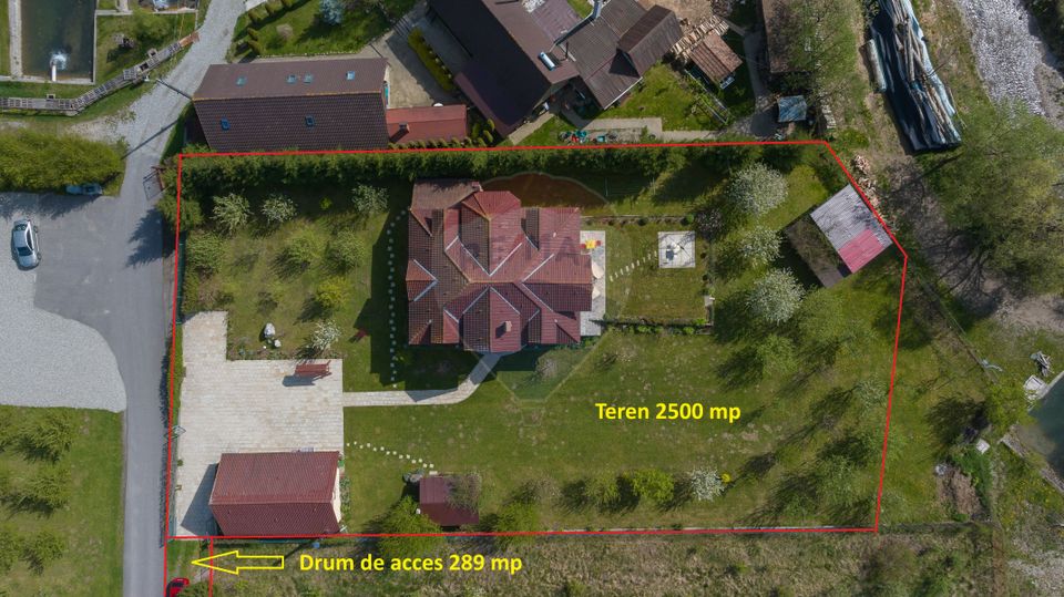 Vilă în zona Glăjărie, 10 camere, Sp + E + M, teren 2789 mp