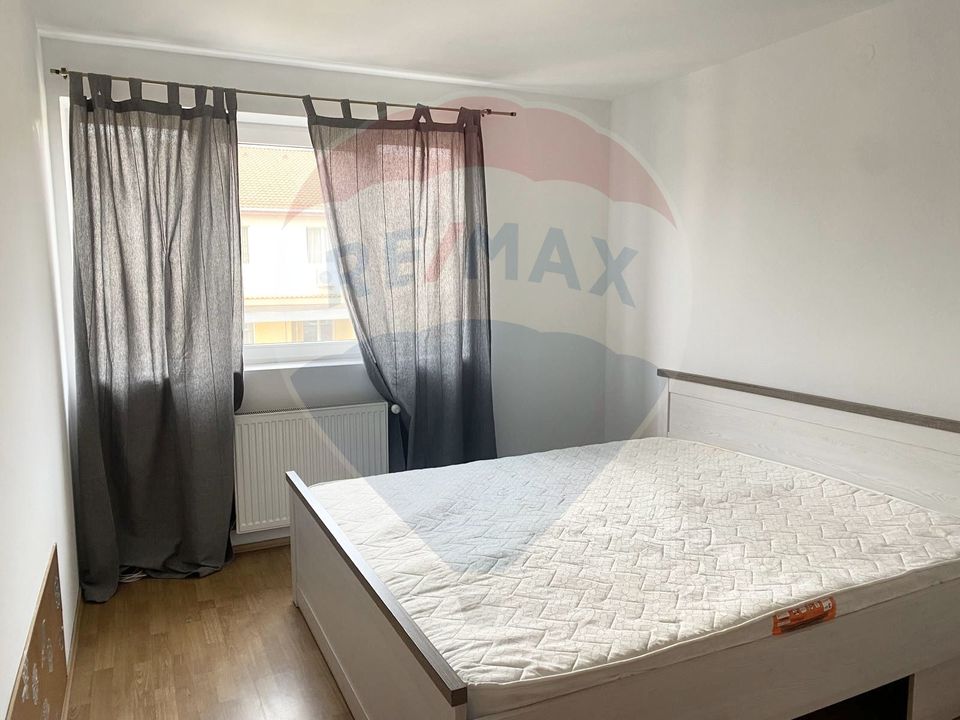 Apartament de inchiriat 3 camere, Aleea Streiu