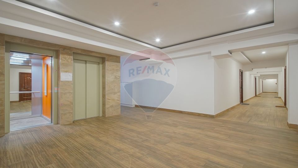 - REZERVAT -  Apartament Premium 4 Camere
