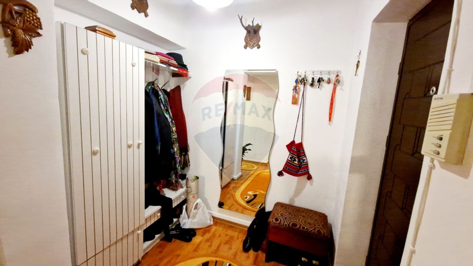 3 room Apartment for sale, Precista area