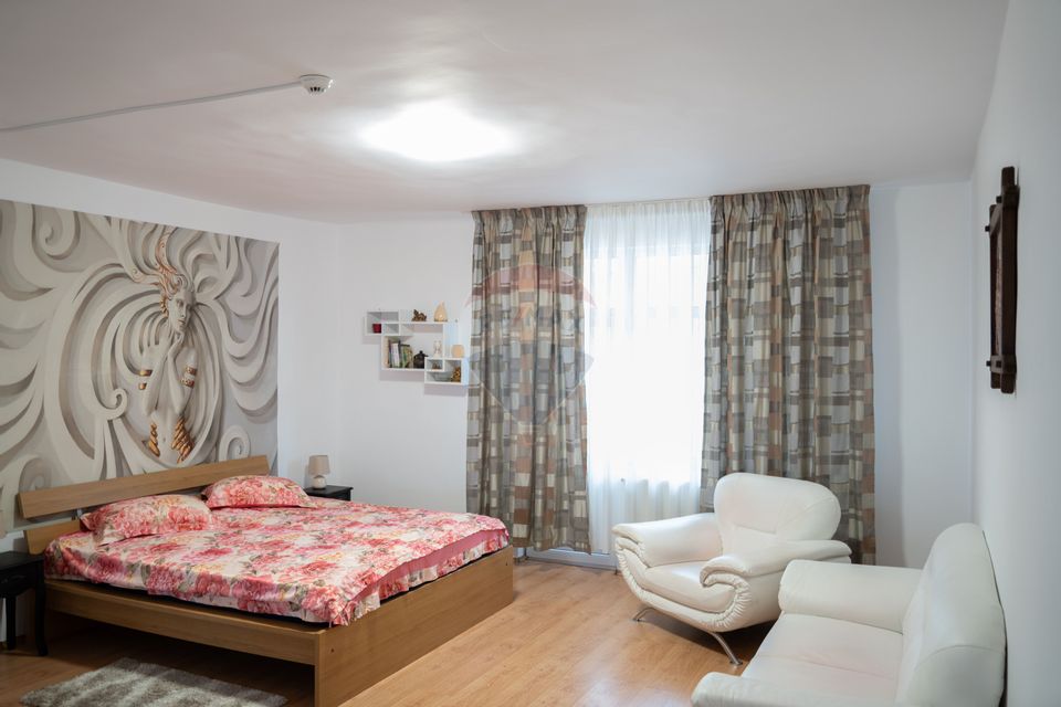 13 room House / Villa for rent