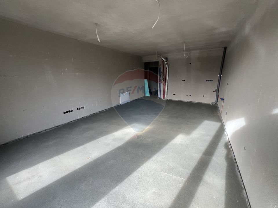 Apartament cu 2 camere + grădină