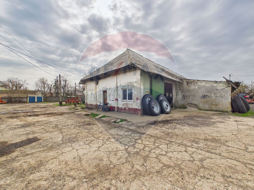 Industrial space for sale 7950sqm Lehliu Railway Station access DN3+A2