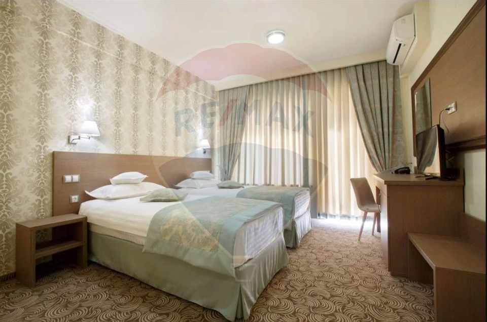 59 room Hotel / Pension for sale, Faget area