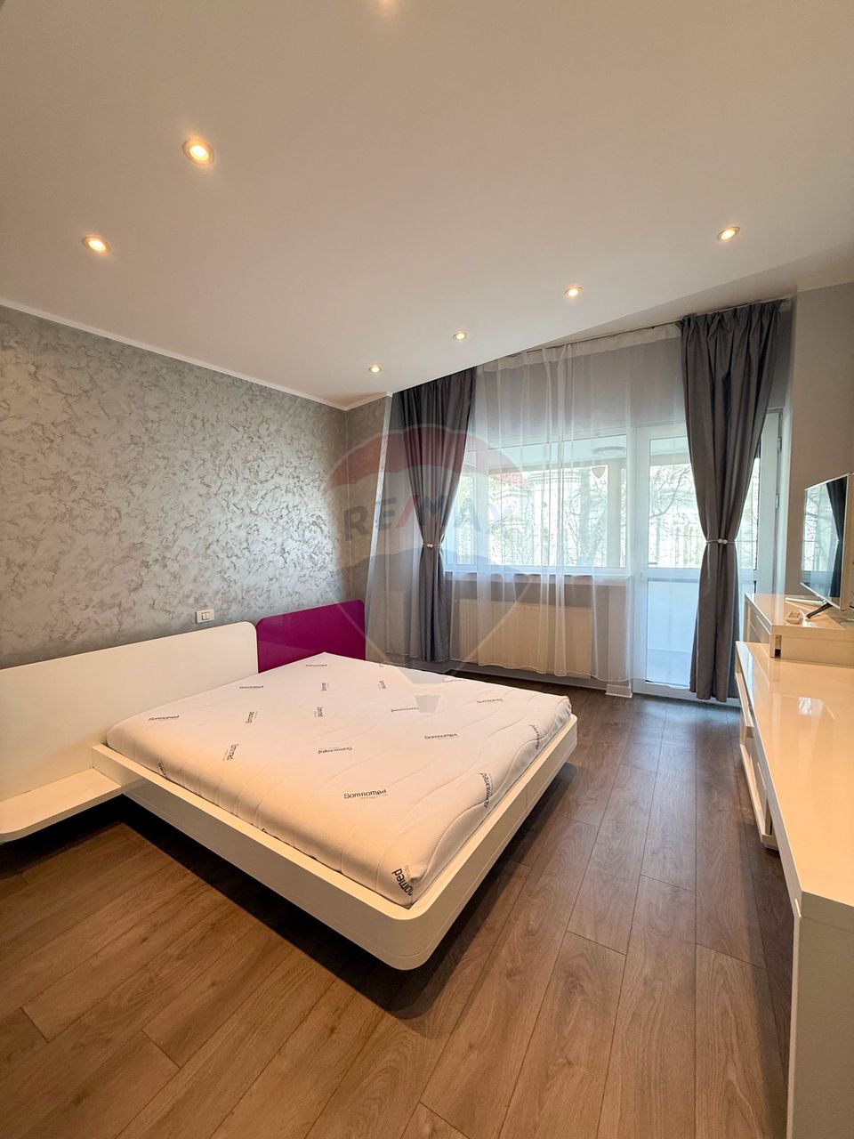 2 room Apartment for rent, Universitate area