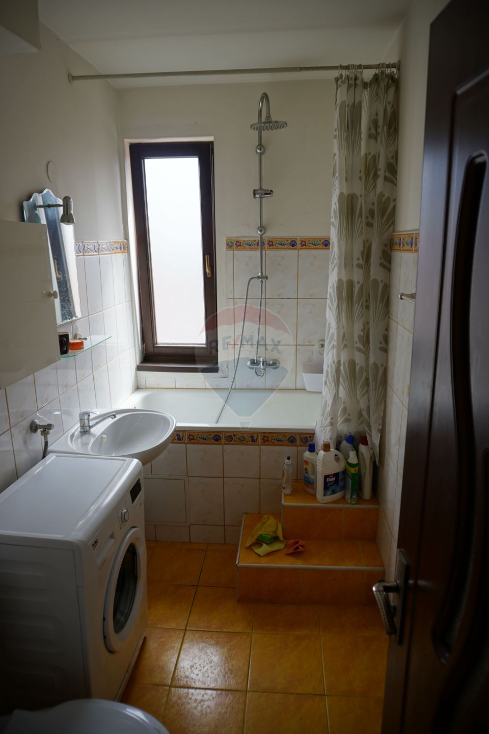 5 room House / Villa for sale