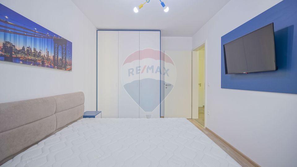 2 room Apartment for rent, Tractorul area