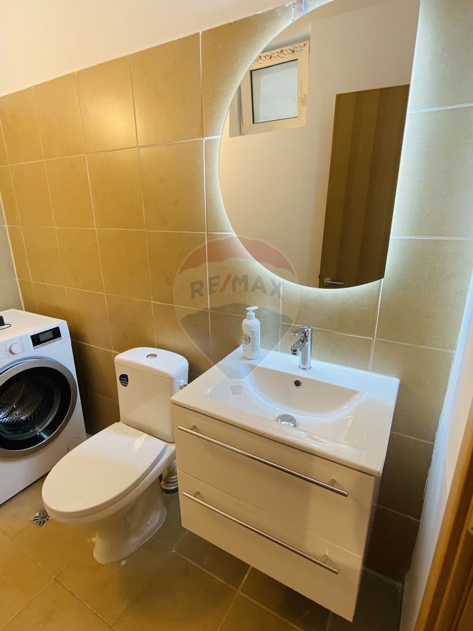 Vila Tunari 5 camere cu Garaj subteran