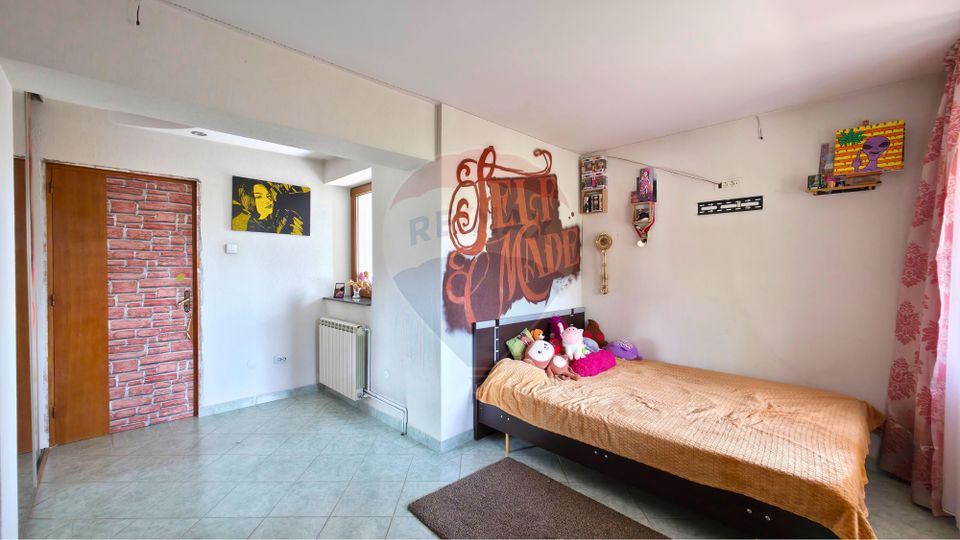 7 room House / Villa for sale, Giulesti area