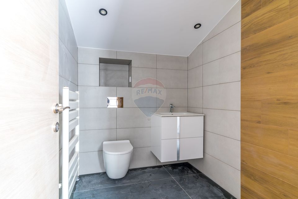 De vanzare casa cu 5 camere | Garaj | Buna Ziua | Str. Zaharia Stancu