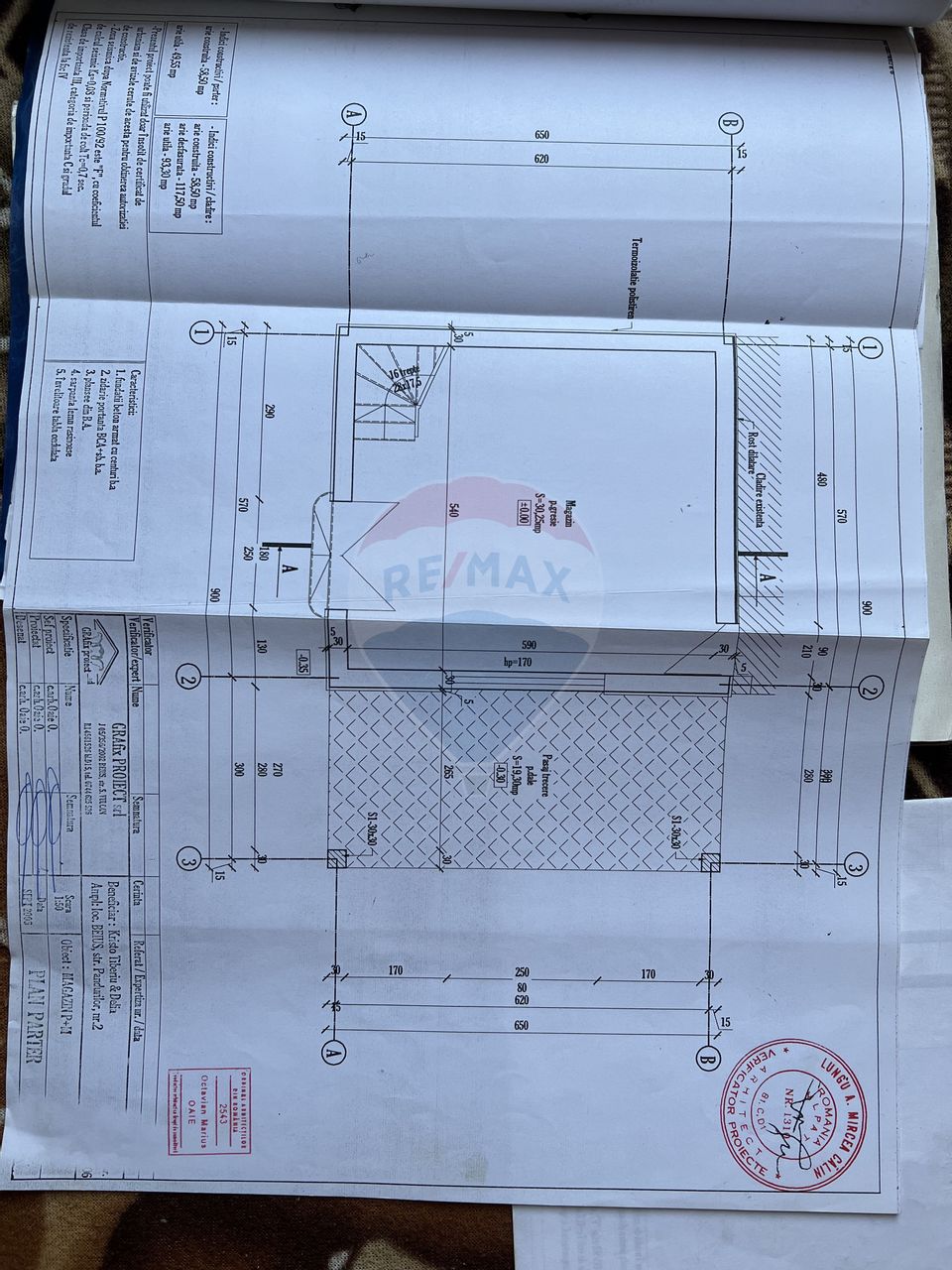 74sq.m Commercial Space for rent, Ultracentral area