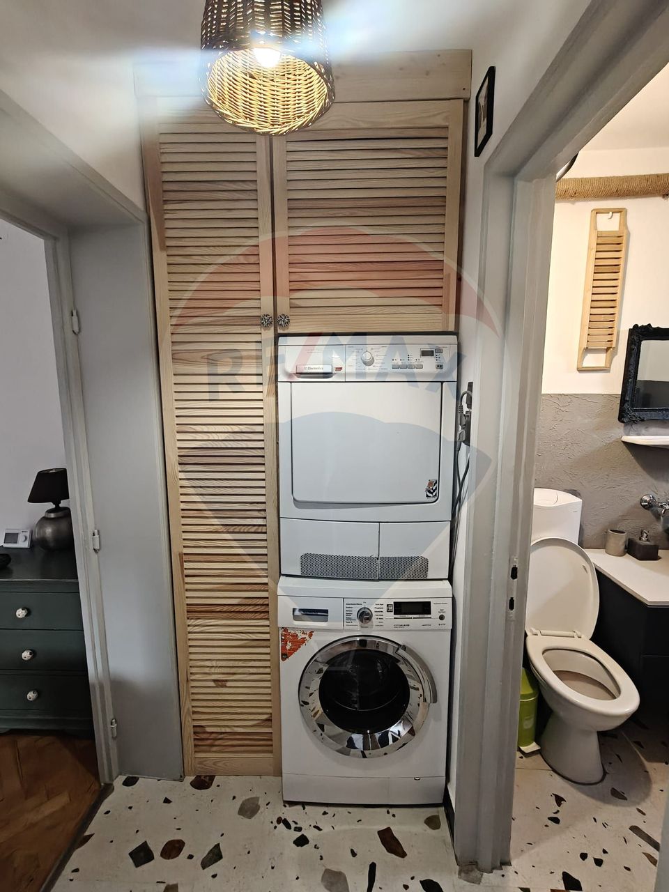 Apartament cu 3 camere de inchiriat Victor Babeș etaj 1