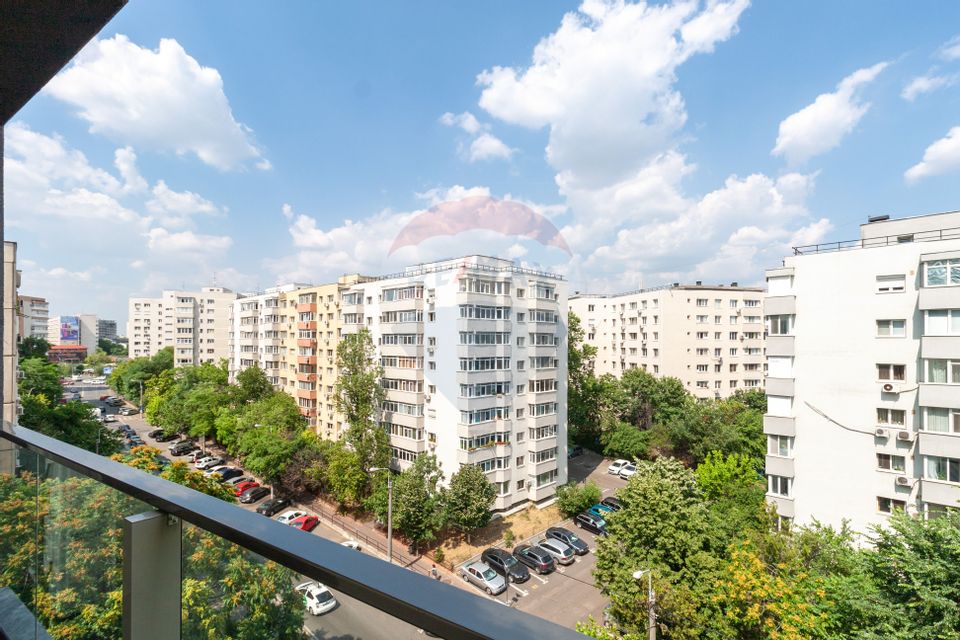 Superb apartment in new apartment complex near Dristor metro station