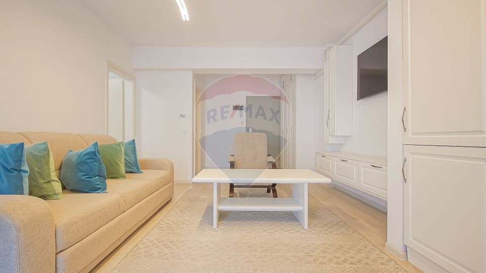 2 room Apartment for sale, Tractorul area