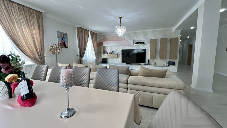 4 room House / Villa for sale