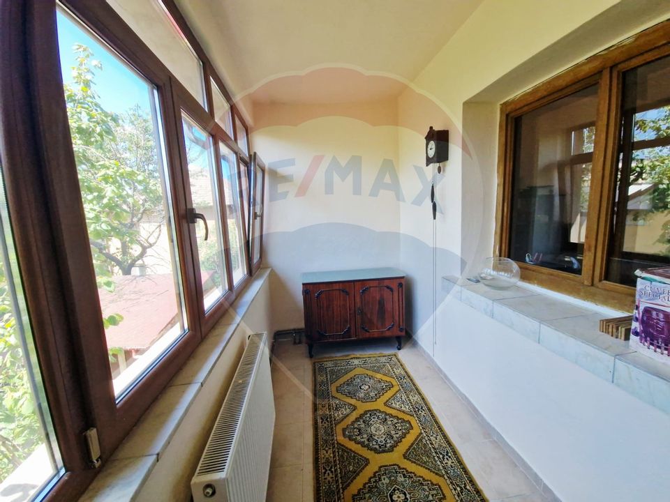 Casă / Vilă  str. Ana Ipatescu S+P+1 , 5 camere , teren - 252 mp