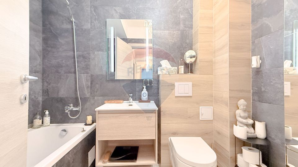 2 room Apartment for rent, Pipera area