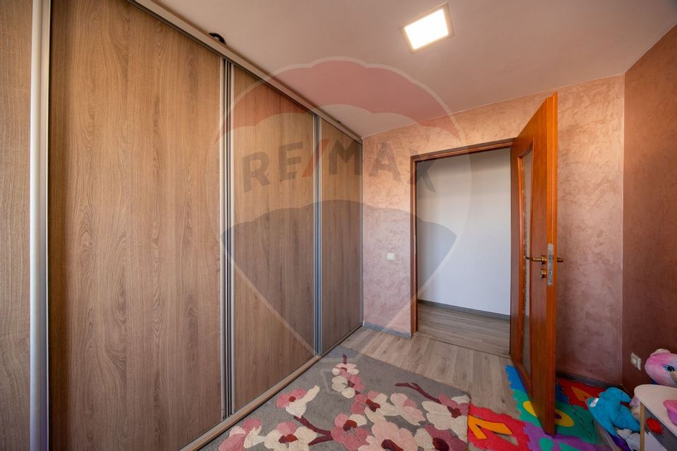 Apartament 3 Camere în Brașov, Oază de Confort și Eleganță