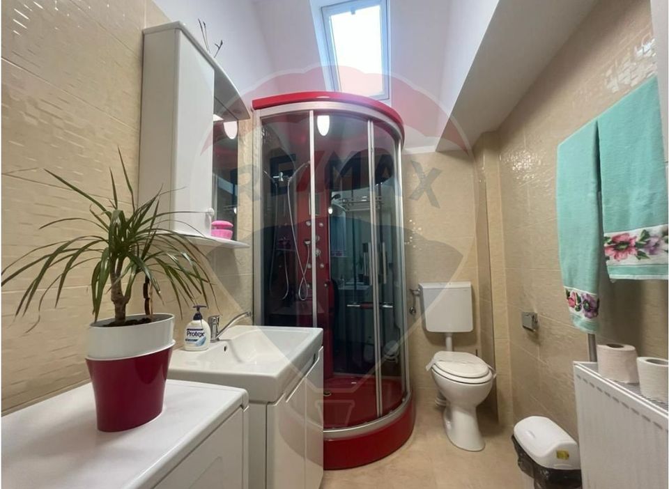 Apartament deosebit, situat la casa - zona Centrala