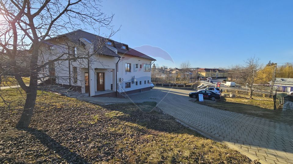 Complex comercial-cofetărie, patiserie pitzerie- Udești, Suceava