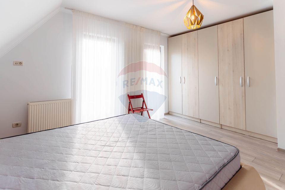 Închiriere casă/ vilă - 120 mp utili+ teren 249 mp– Pitești