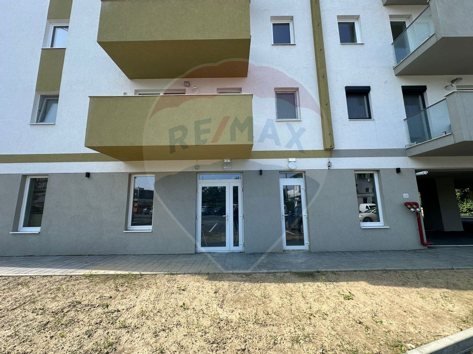 Spațiu comercial/ birouri/salon- DE INCHIRIAT