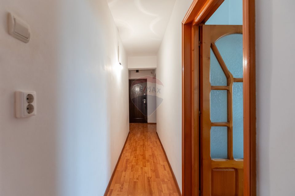 2 room Apartment for sale, Mioritei area