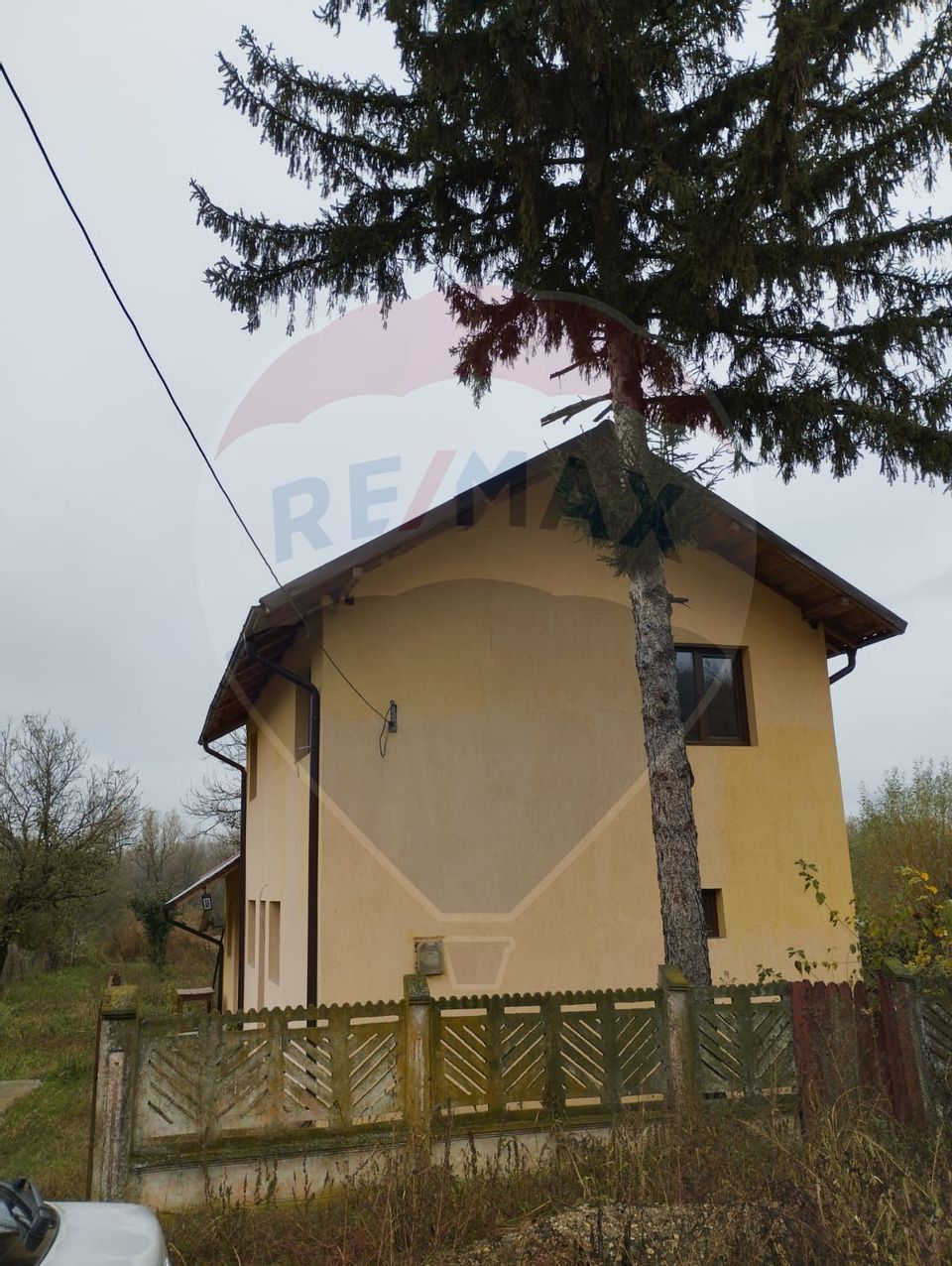 Casă / Vilă cu 3 camere de vânzare