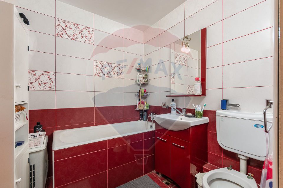 Apartament 3 camere de vanzare (VANDUT)