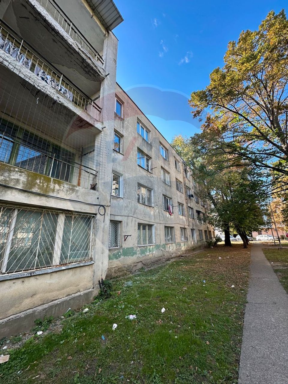 2,650sq.m Commercial Space for sale, Sud area