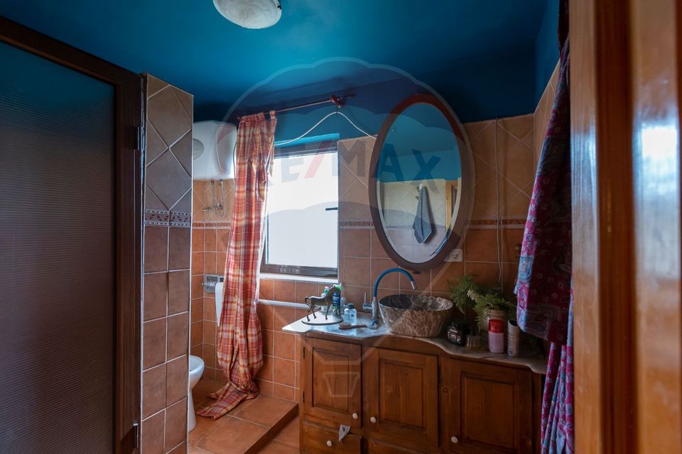 7 room House / Villa for sale, Vest area