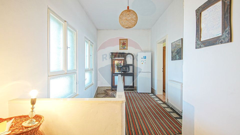 REZERVAT!Duplex cu aer burghez,  în vilă impunătoare pe Drumul Poienii