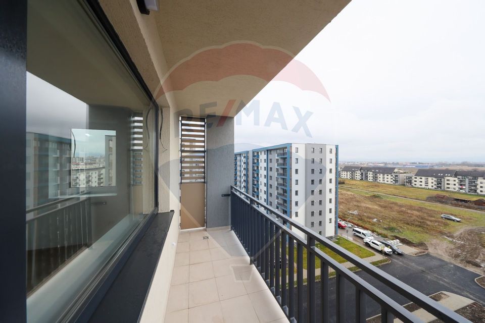 3 room Apartment for sale, Tractorul area