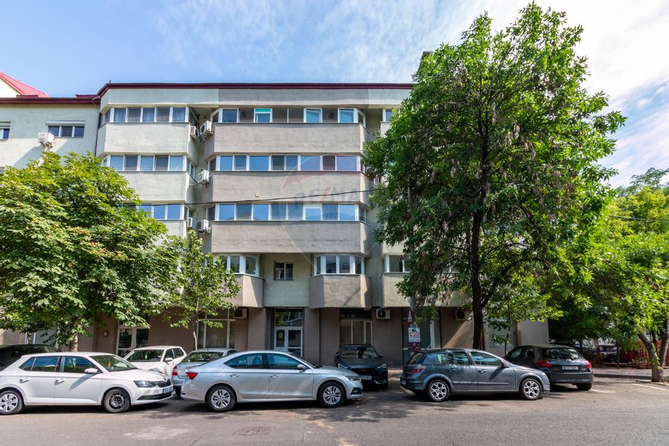 2 room apartment | Calea Călărașilor | 56 sqm | 1997 | 4/5 | Speaker