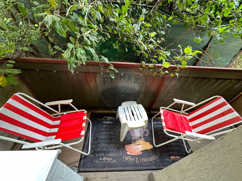 Apartament cu 3 camere de închiriat în Andrei Mureșanu