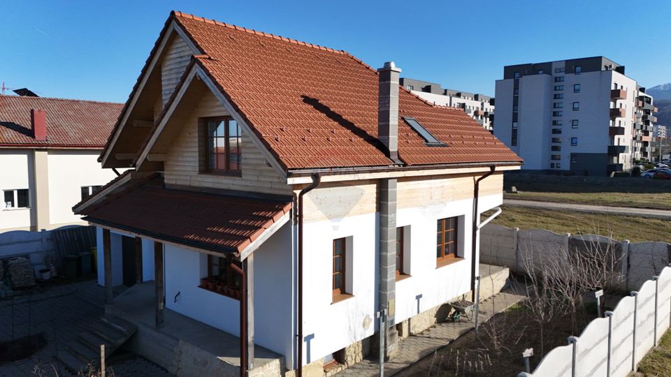 REZERVAT Casă de vânzare în Brașov Avantgarden, teren 400 mp