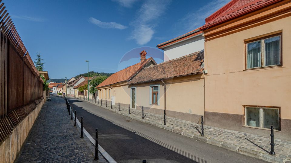 2 room Apartment for sale, Centrul Istoric area