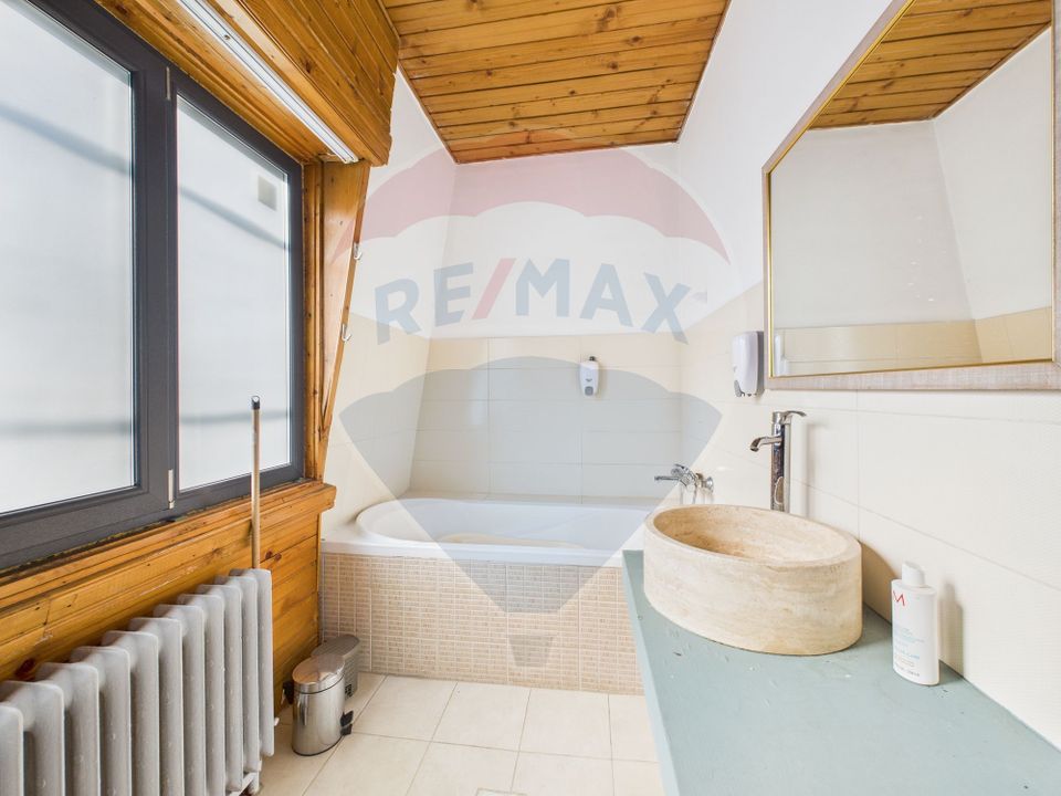 Casă / Vilă cocheta cu 3 camere - de vanzare - zona Basarab